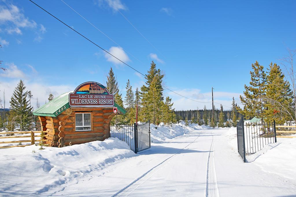 Lac Le Jeune Wilderness Resort Kamloops Buitenkant foto