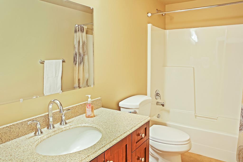 Lac Le Jeune Wilderness Resort Kamloops Kamer foto