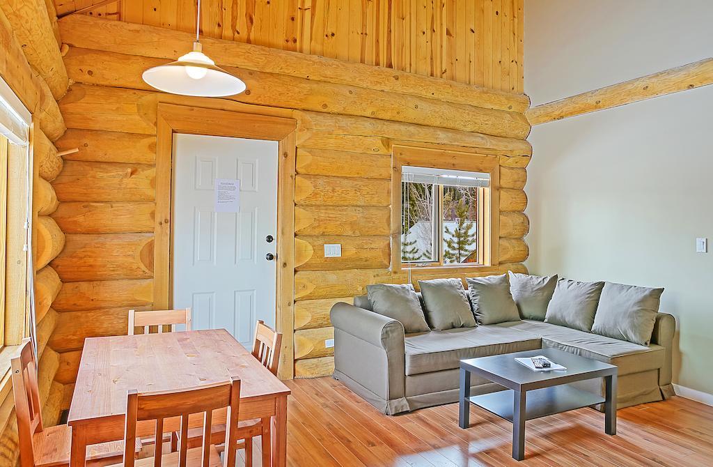 Lac Le Jeune Wilderness Resort Kamloops Kamer foto